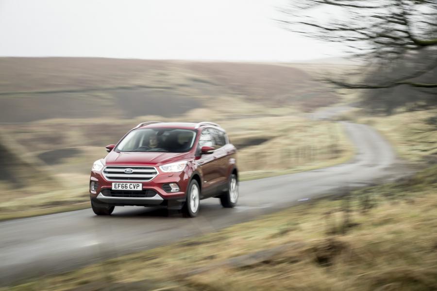  Ford Kuga 2017 года  (UK) (фото 8 из 60)